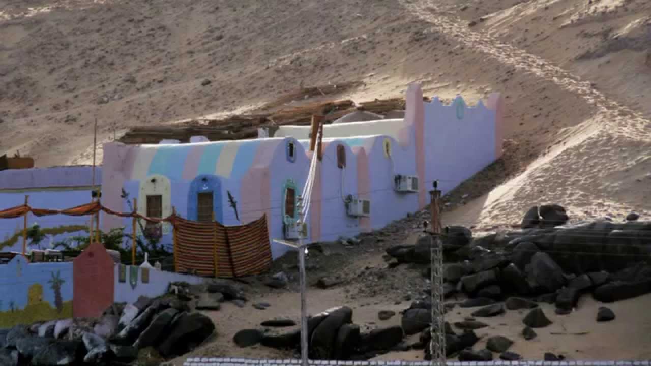 We visited a Nubian village. The Nubian civilization is one of the oldest in the world