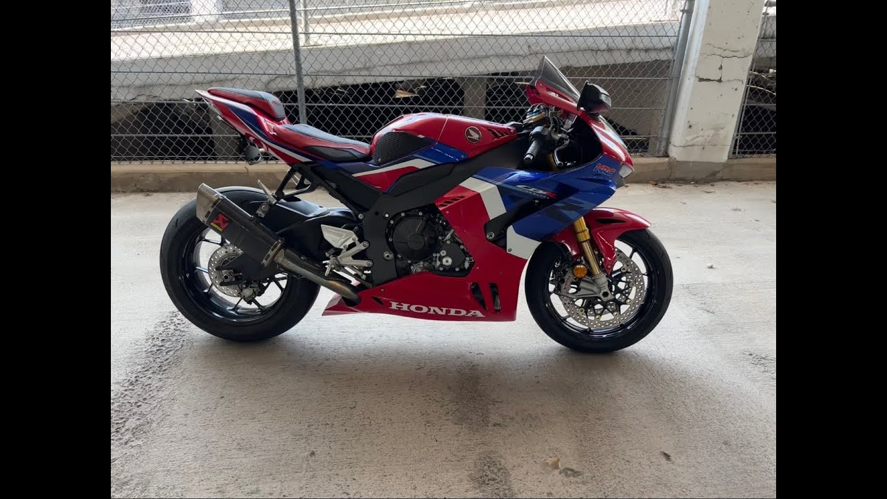 Honda CBR1000RR-R FireBlade Review!
