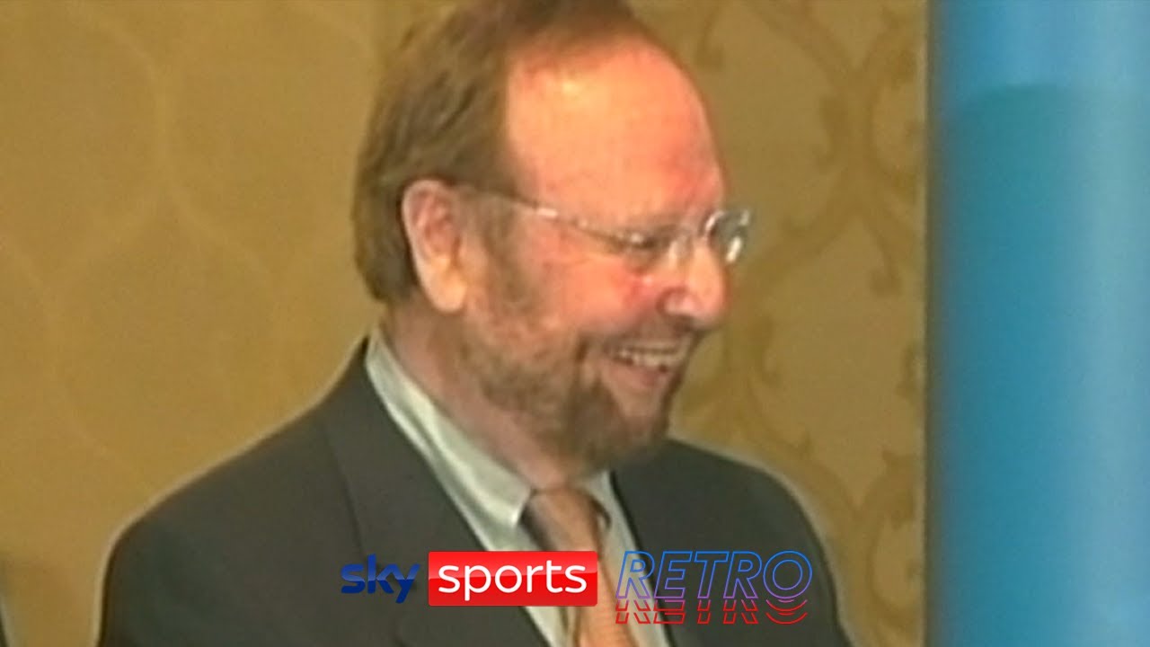 Malcolm Glazer refusing to answer questions about his takeover of Manchester United