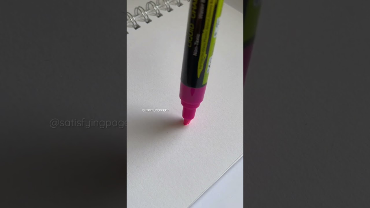 SATISFYING 💗 opening a liquid chalk marker