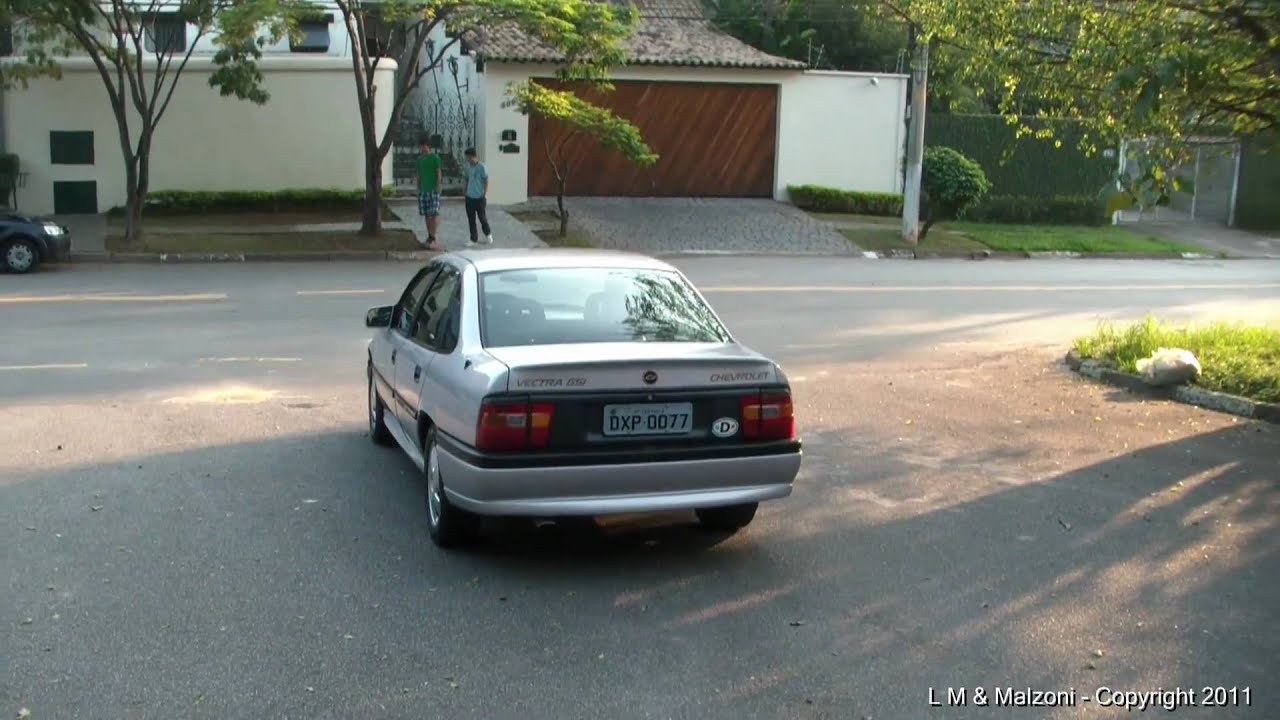 Vídeo de um Vectra GSi 2.0 16v 1994