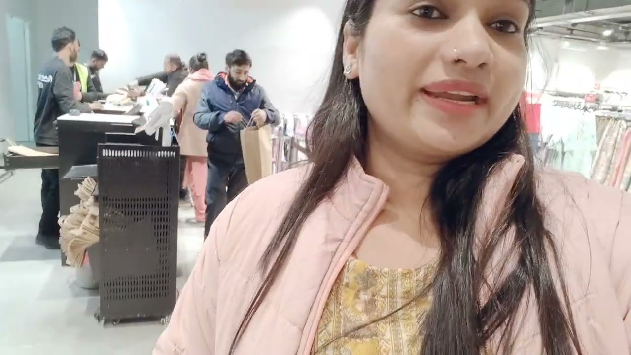 #vishalmegamart   