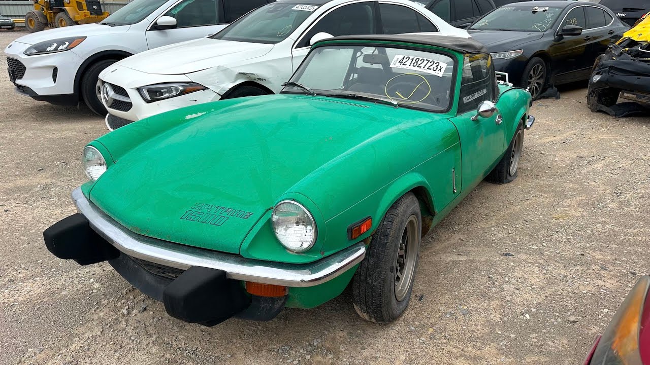 Copart Walk Around $350 Triumph Spitfire 1500 WINNING!