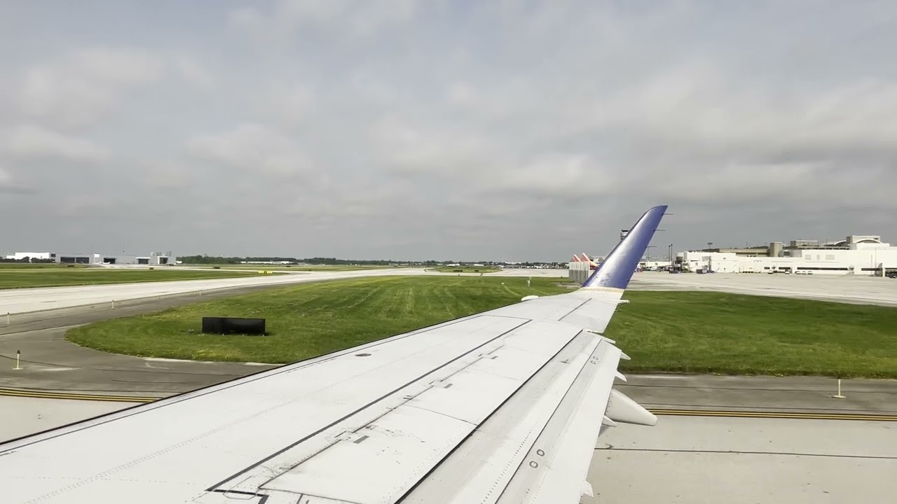 United Airlines Embraer E170 Takeoff from Columbus to Newark Liberty 6-14-2022