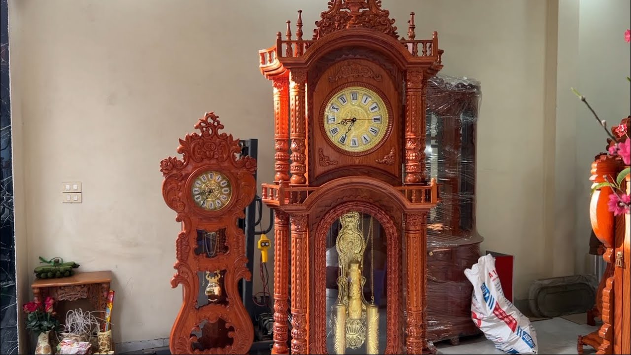 Giao cây đồng hồ cao 2m3 - mẫu tứ trụ dày liền nhiều chi tiết để kịp đón năm mới Bính Ngọ - 2026