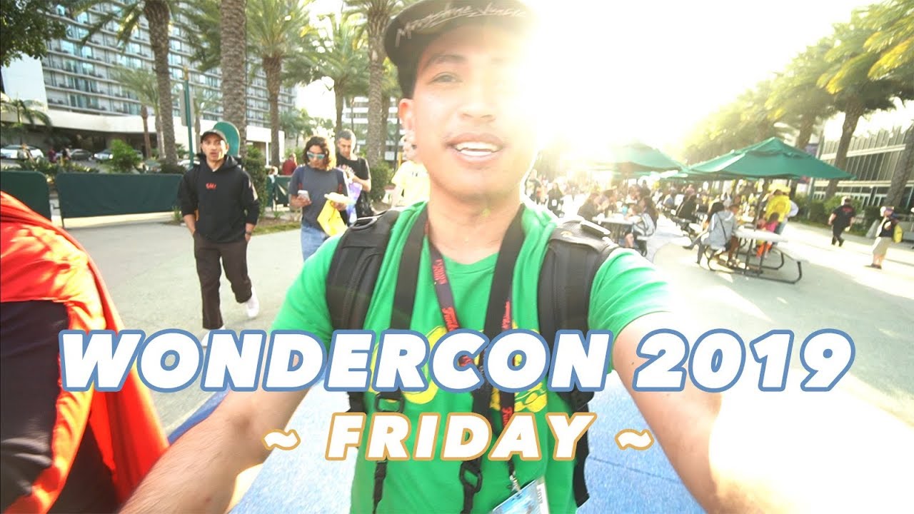 Are you vlogging? // Sony A6400 // WonderCon 2019 Friday
