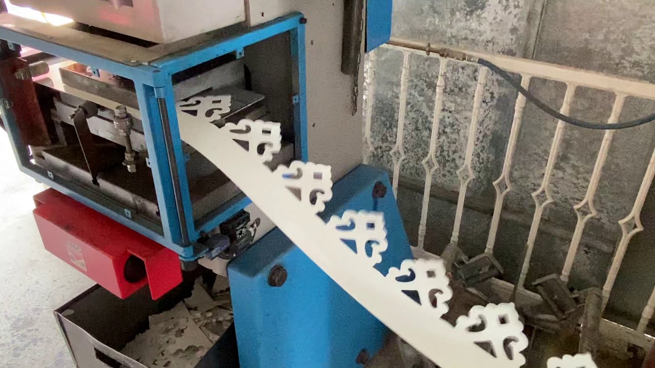 FABRICATION LAMBREQUIN