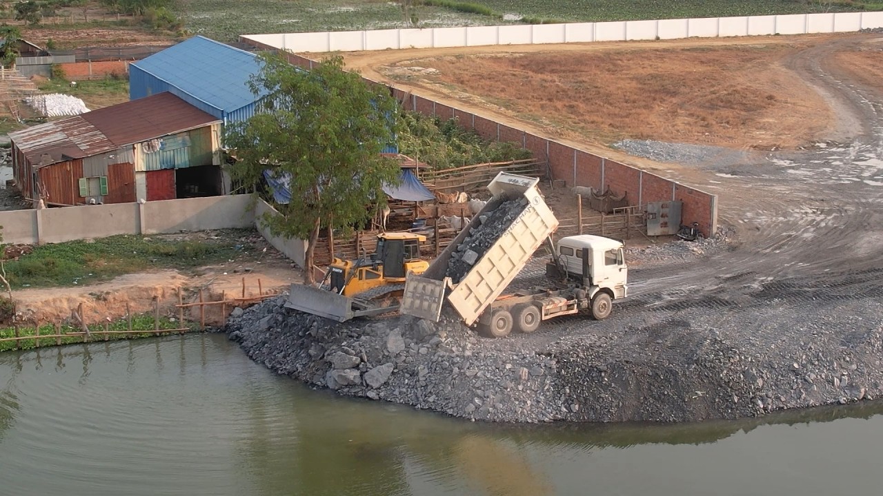 Update Project Showing Action by Bulldozer Pushing