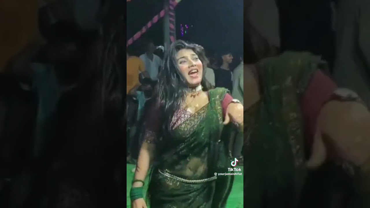 কাকে ঝুম ঝুম 