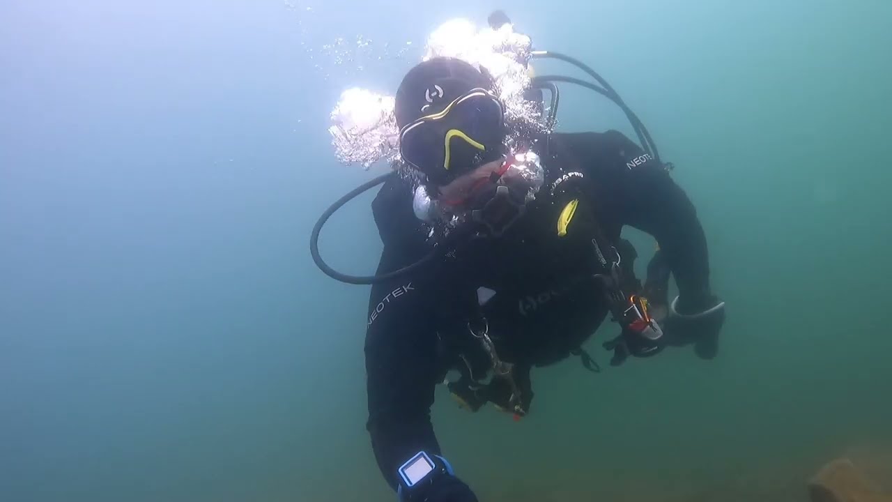 Beaver Lake Dam, Arkansas (The Bluffs) Last Decompression stop from a Solo Dive to 118ft.