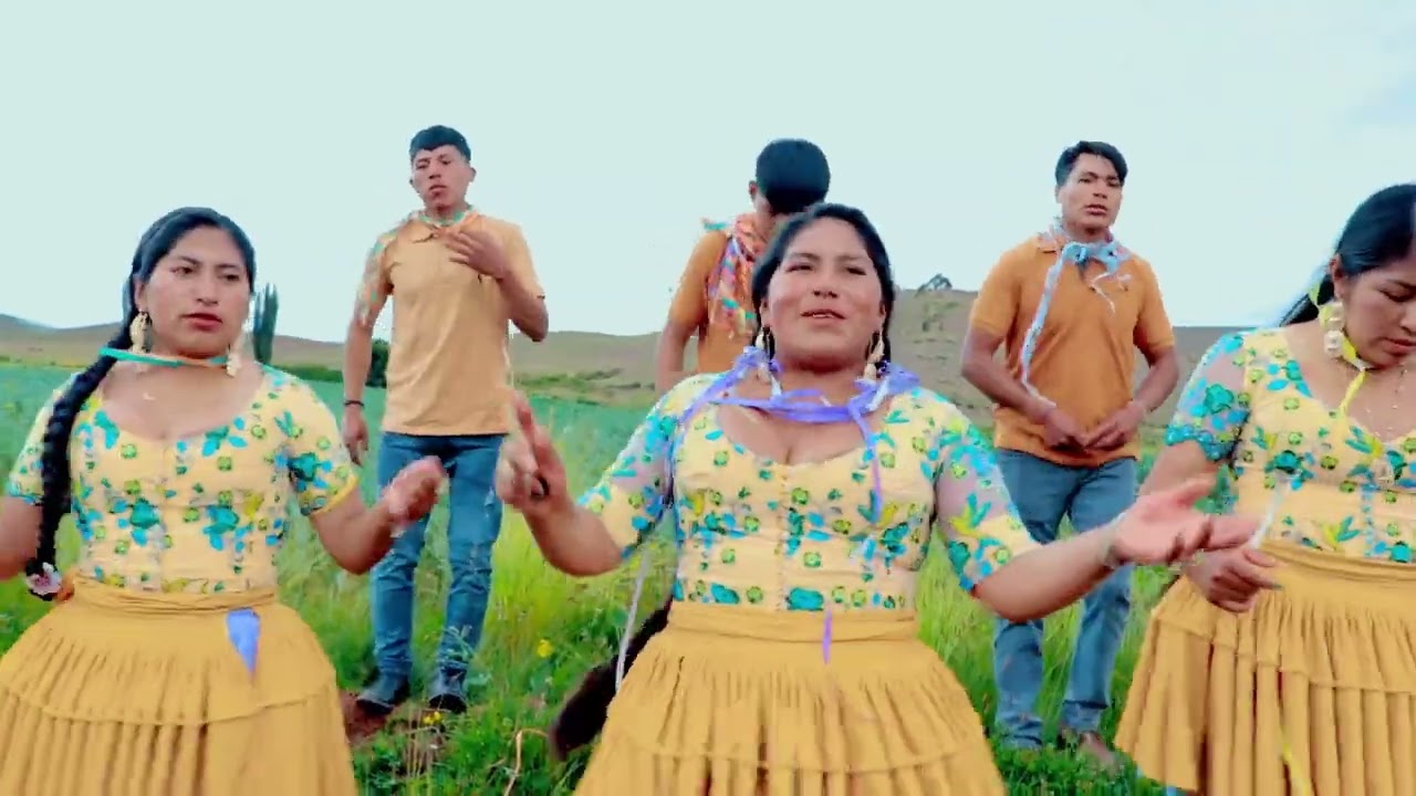 FLOR DE DALIAS  Y LOS ELEGANTES DE COLQUECHACA QHARI HUAYÑO