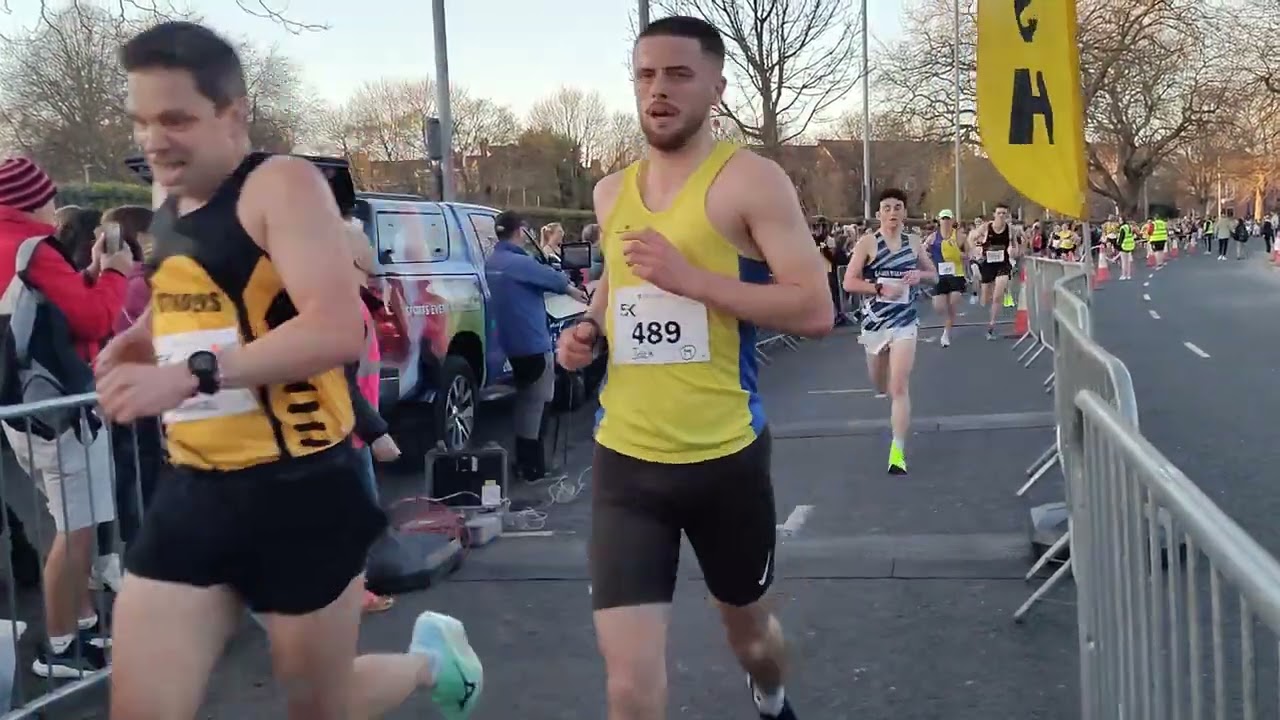 2025 Queens 5km: finish line to approx 16.30