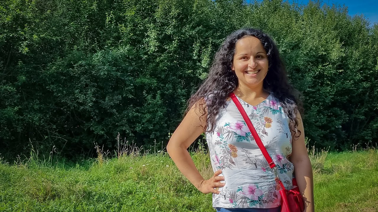 Bluse mit V-Ausschnitt nähen