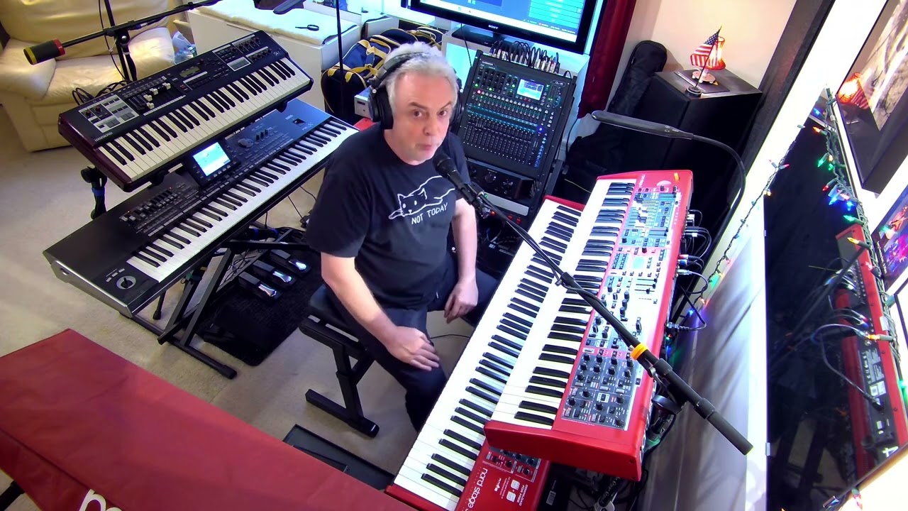 Lester K rotary vs Nord Stage 4 internal B3 sim (try to use headphones on this one!)