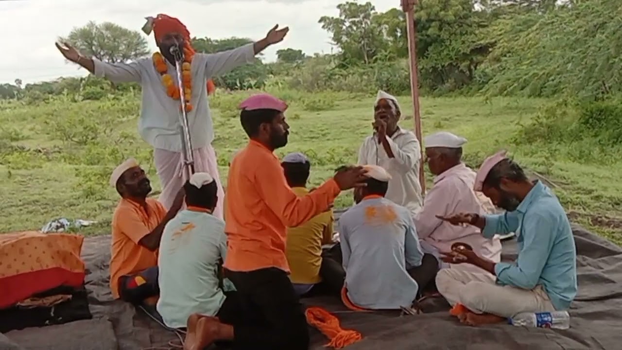 ಶ್ರೀ ಅಮೋಘ ಸಿದ್ದೇಶ್ವರ ಡೊಳ್ಳಿನ ಸಂಘ ತಾಂಬಾ
