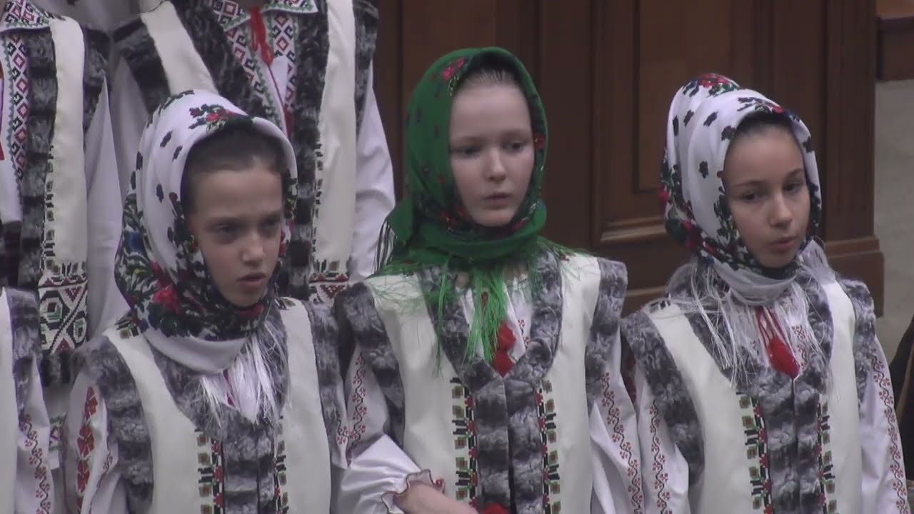 Ansamblul Școlii de Arte „Maria Bieșu”, filiala din satul Ermoclia, raionul Ștefan Vodă