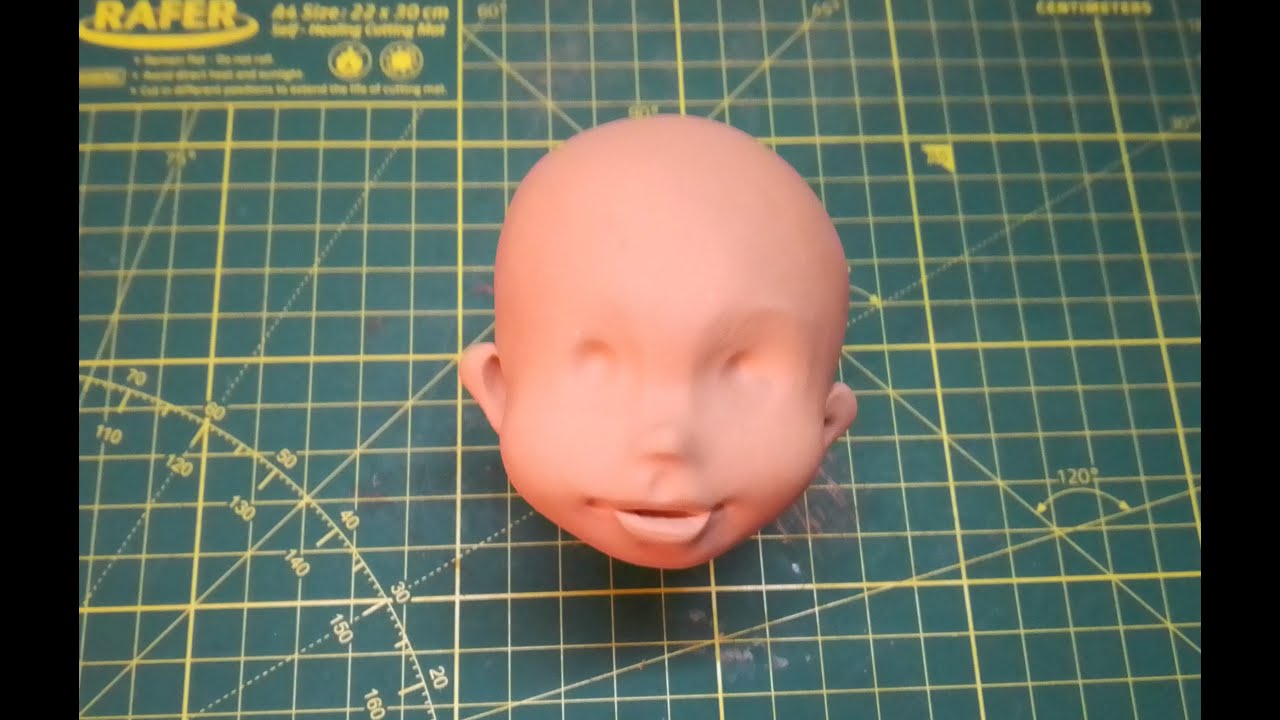 Rostro  modelado en porcelana fria.