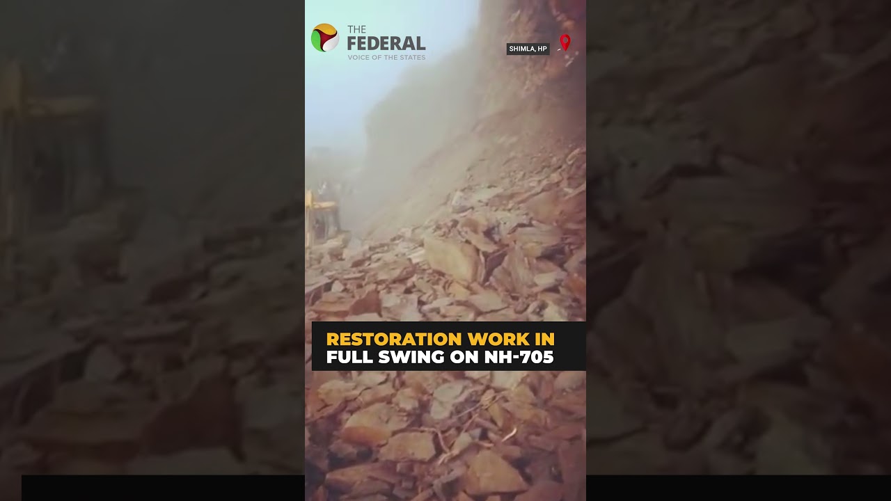 Landslide blocks Theog-Hatkoti route near Chela | #shorts
