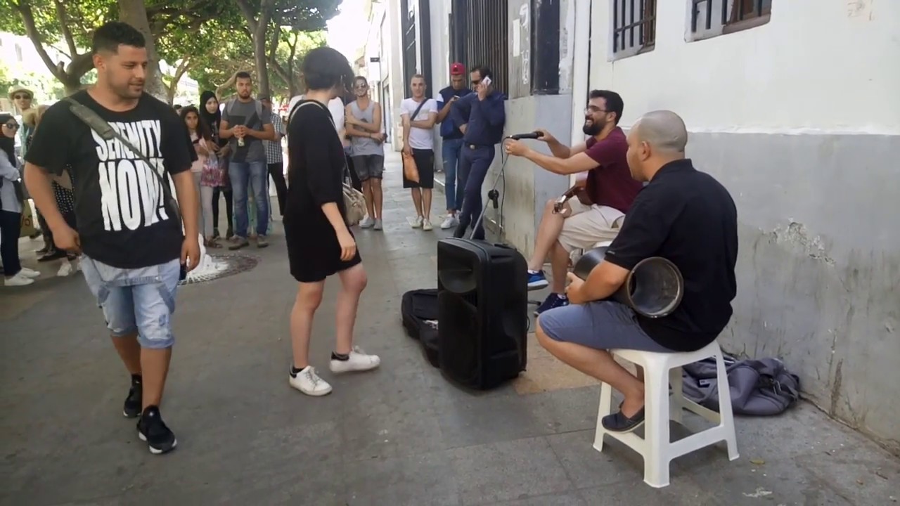 صاحبة الصوت الرائع