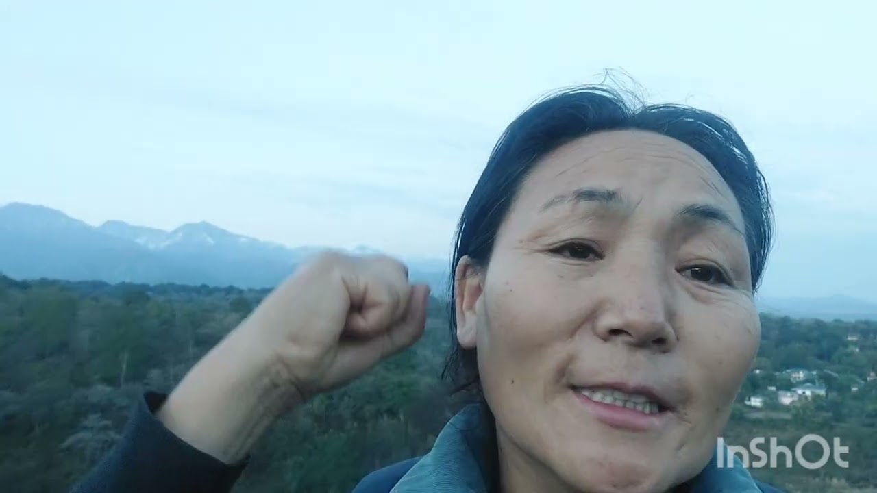 Look top on the Dolhadar mountain and my song i feel from this nature @Tibetan vlog