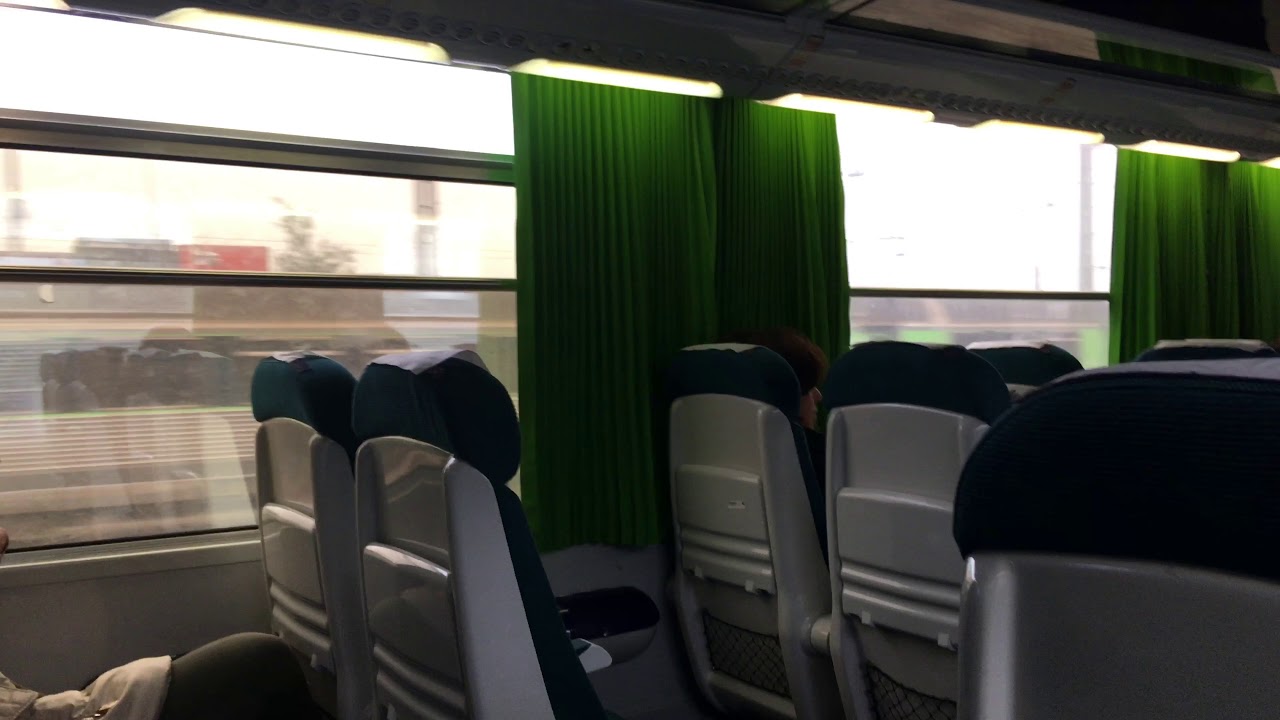 Viaje no Trem Intercidades da CP Longo Curso - Comboios de Portugal 2018
