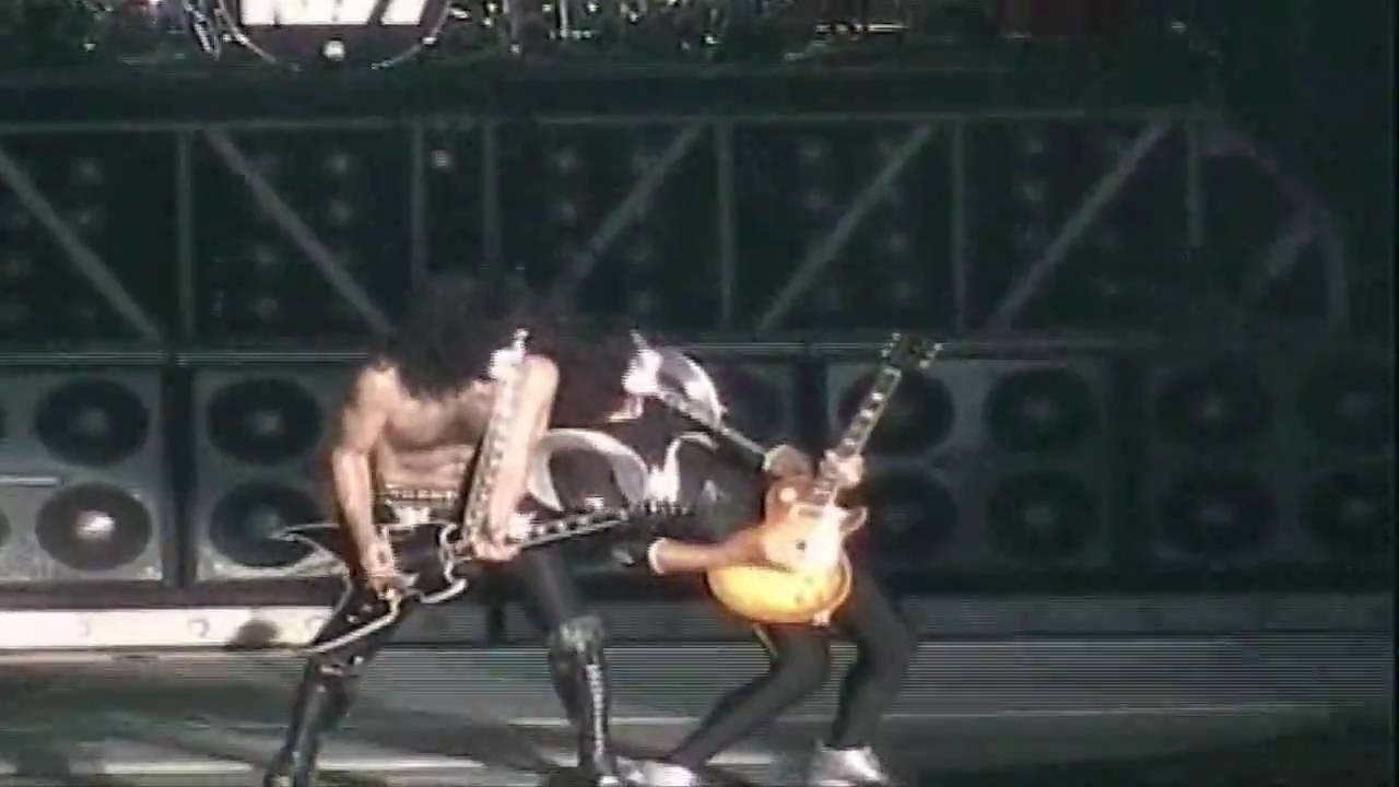 Kiss - Let Me Go, Rock 'n' Roll (Live in Atlanta 2003) HD