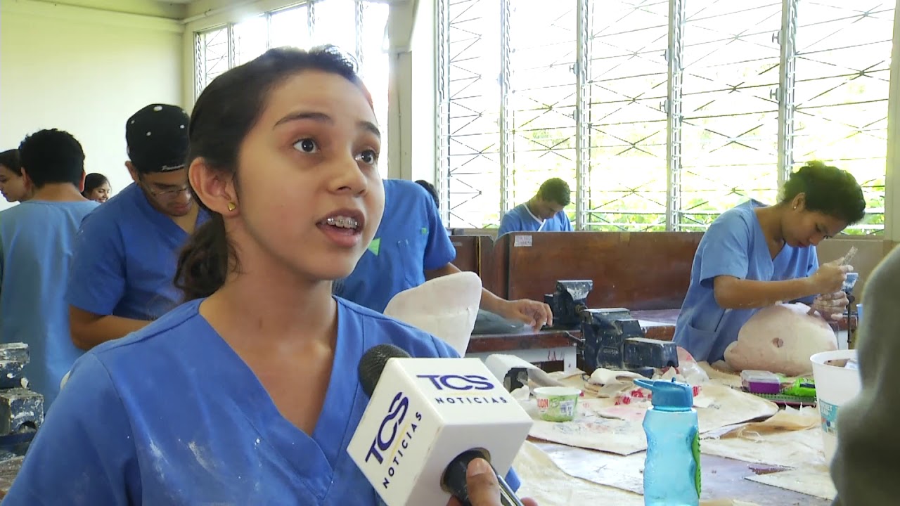 FABRICACIÓN DE ORTESIS Y PROTESIS