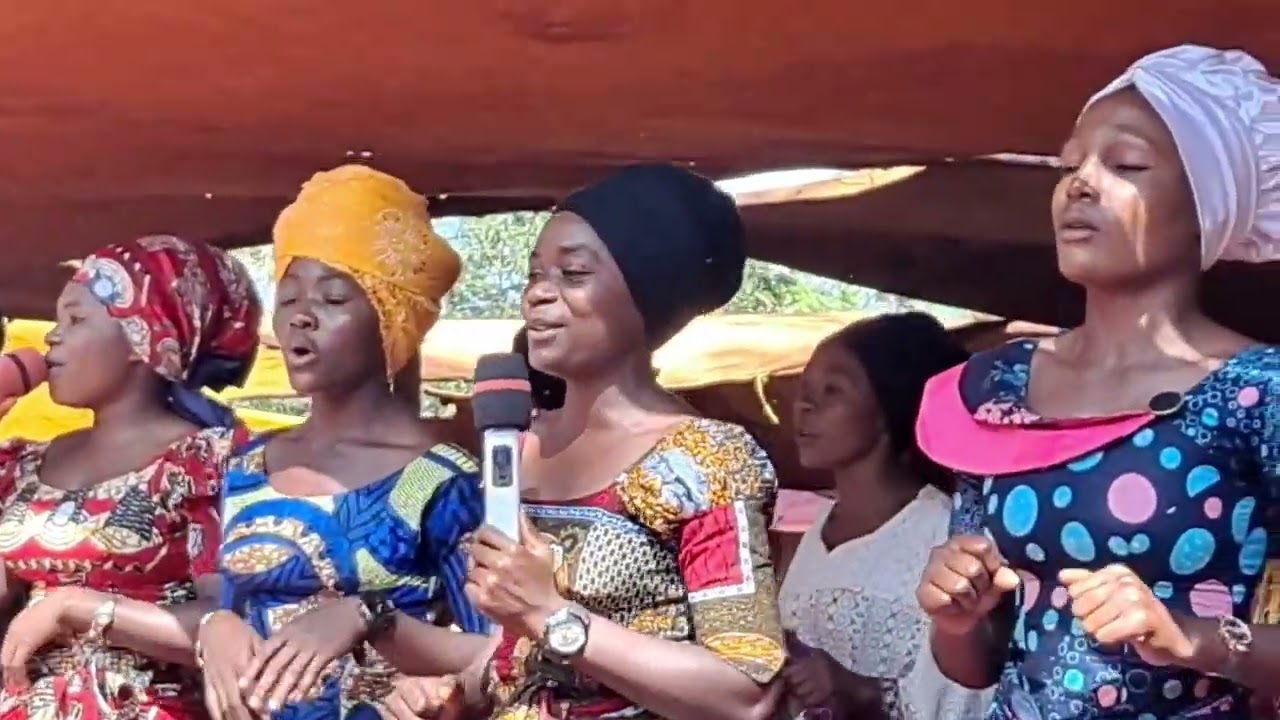 Pentecost 2023 wimbo wa kwanza wa nuru choir