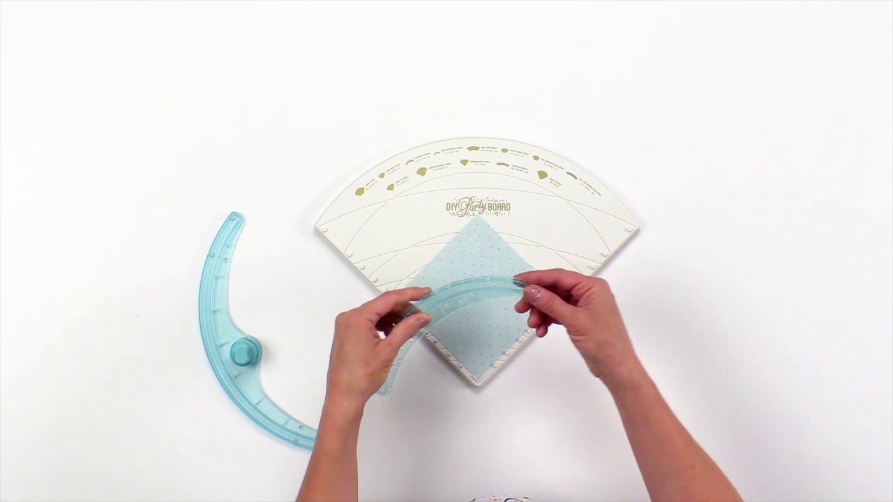 How to Use the We R Memory Keepers DIY Party Board