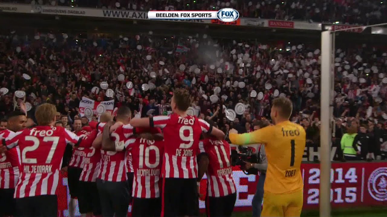 PSV pakt 22e landstitel na winst op sc Heerenveen en viert feest (beelden: FOX Sports)