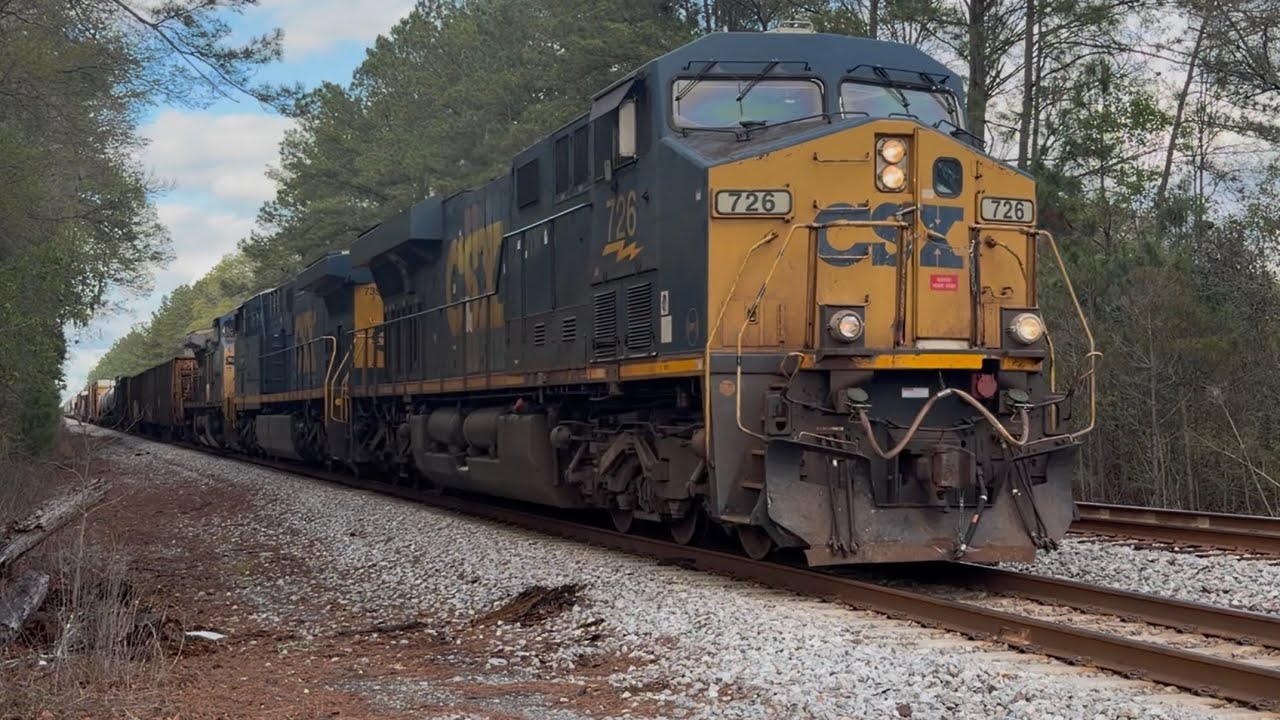 CSX M457 Dash 8 7876 trailing 5:05 PM