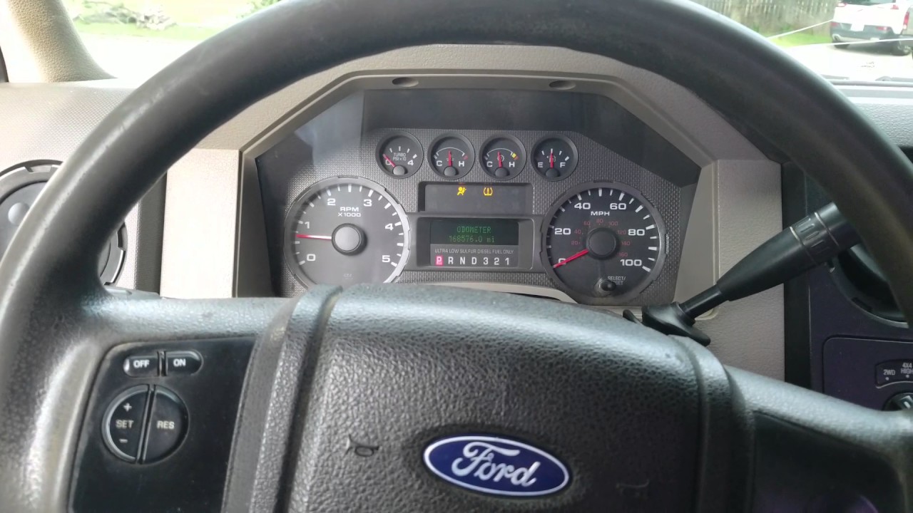 2008 6.4 diesel white smoke. Bad turbo seals