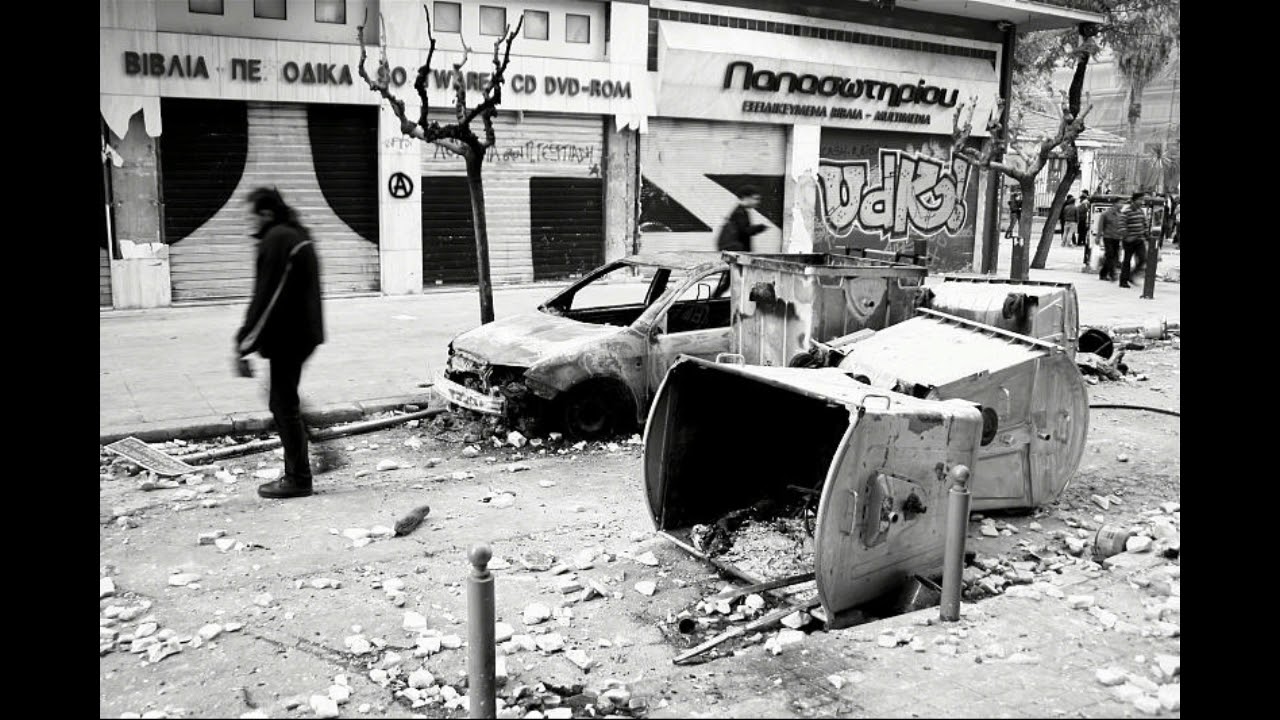 002. &kappa;ά&pi;&omicron;&iota;&omicron;&sigmaf; &lambda;&epsilon;ί&pi;&epsilon;&iota;/&sigma;&tau;&alpha;&mu;