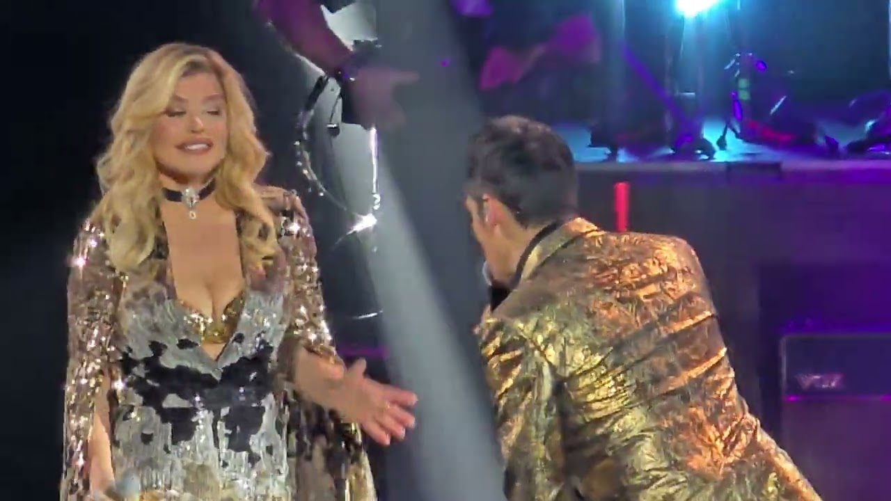 Stefan Banica și Loredana în concert La Sala Palatului