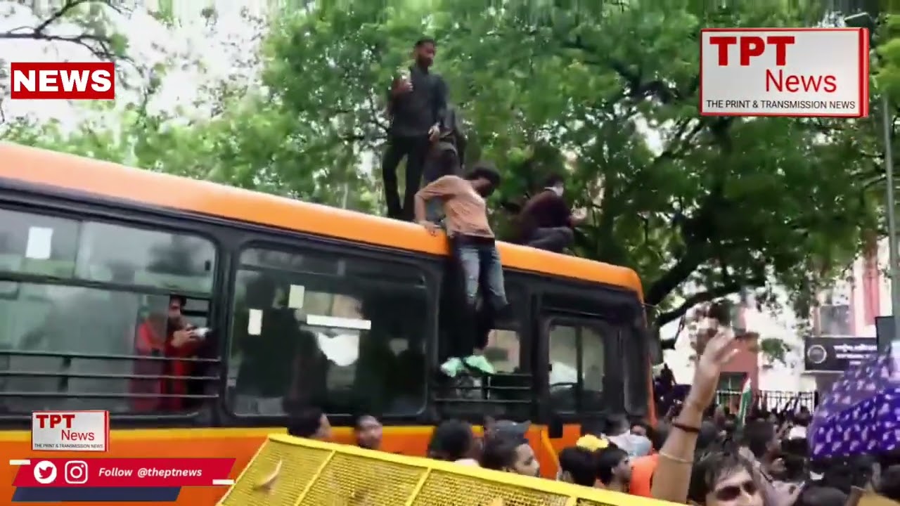 BREAKING: Police Lathi-Charge, Fire Teargas At Protesters Near Sansad Marg & Patel Chowk