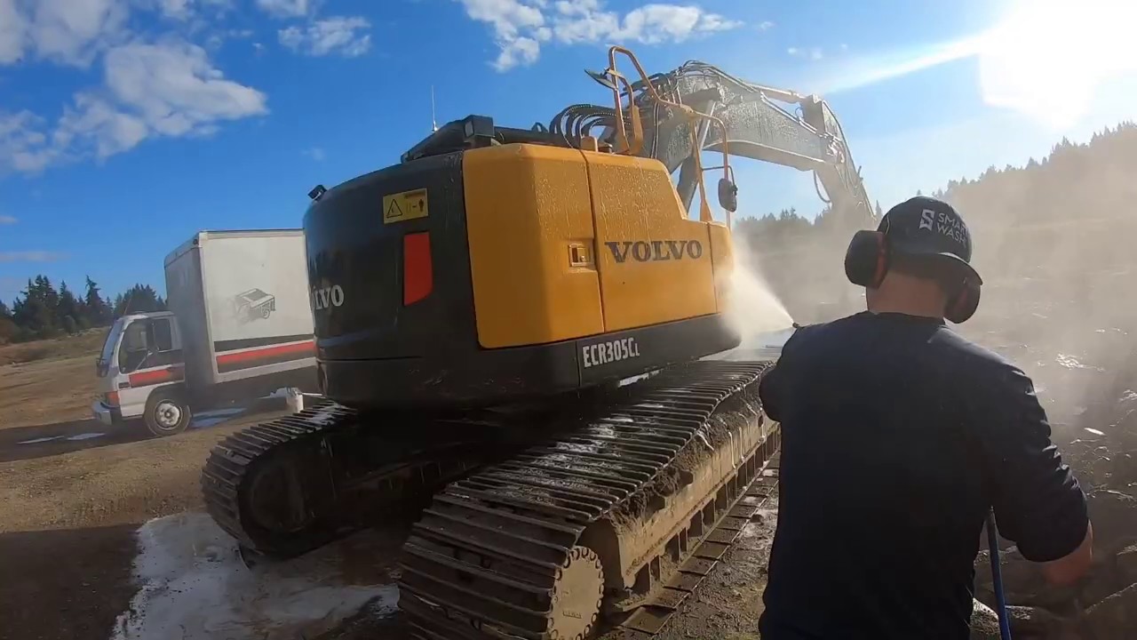 How To Degrease An Excavator | SmartWash Victoria