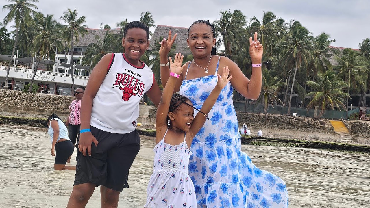 DAY TWO IN MOMBASA!! WE HAD FUN!!