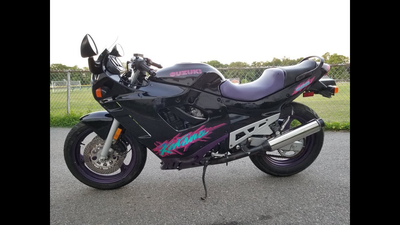 1994 Suzuki Katana 600 (GSX600FR) Black - Static Review