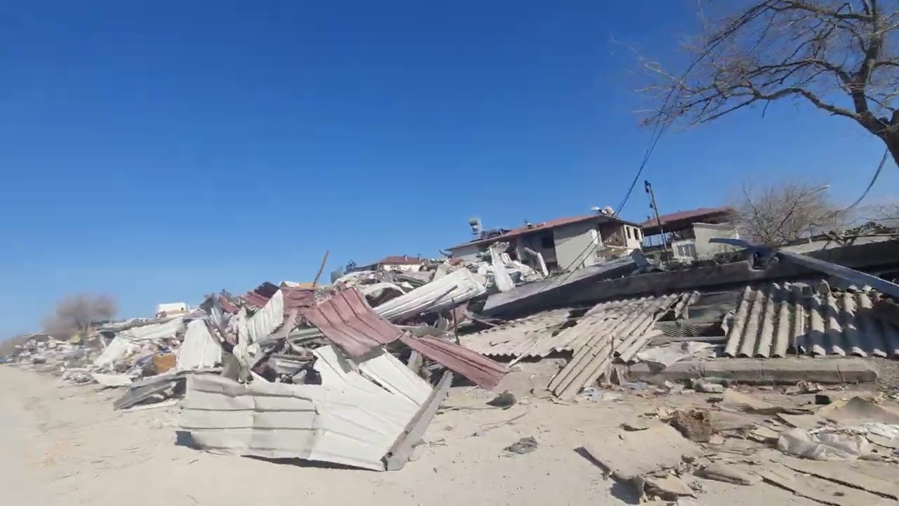 Türkoğlu ilçesi Beyoğlu Mahallesi deprem izlenimleri...