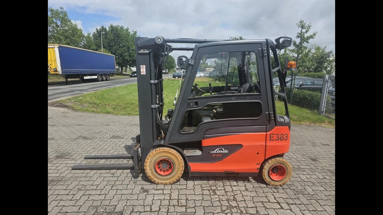 ESK001 = Linde E25 Elektrostapler aus 2022 mit 1.108 Betriebsstunden
