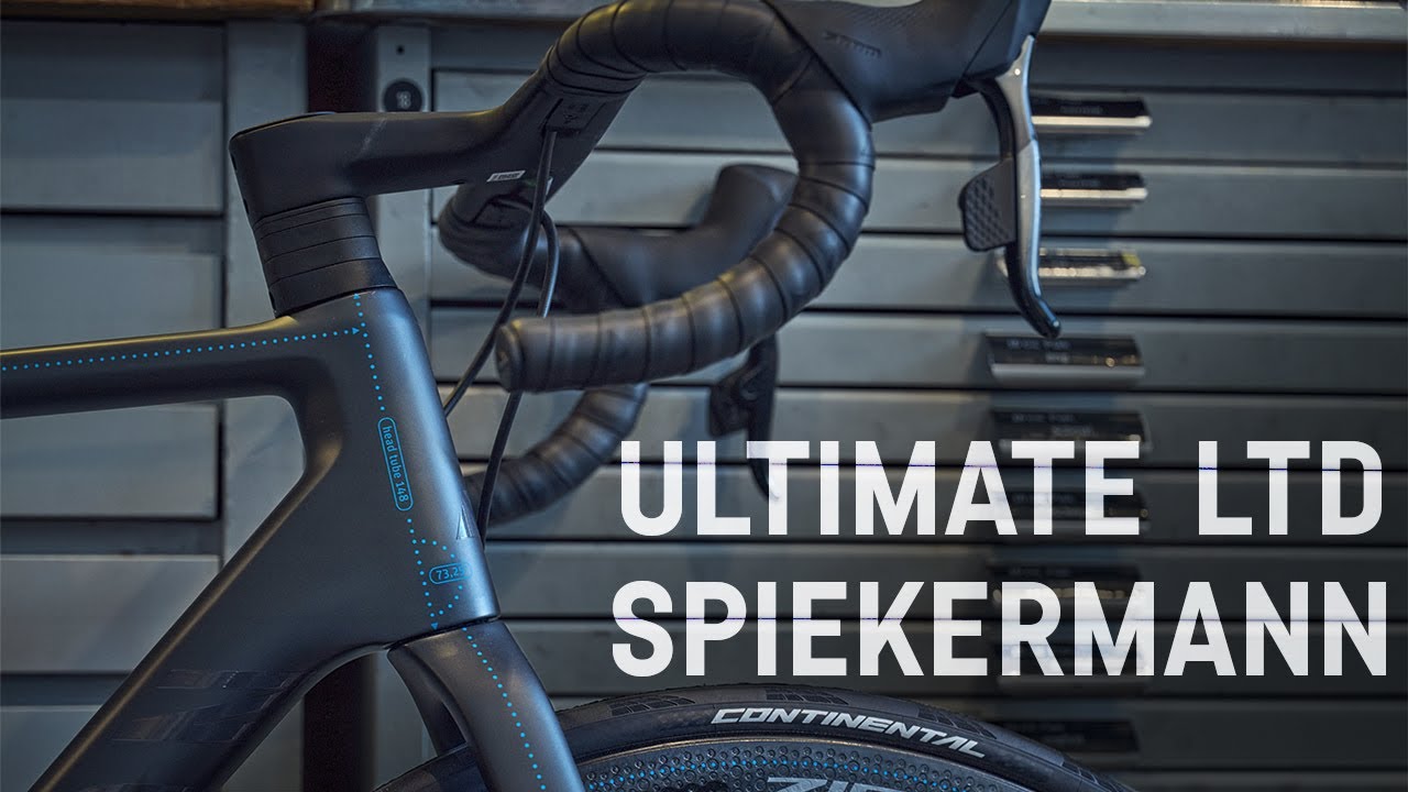 Ultimate CF SLX 8 LTD | Artist Edition 2021: Designed by Erik Spiekermann