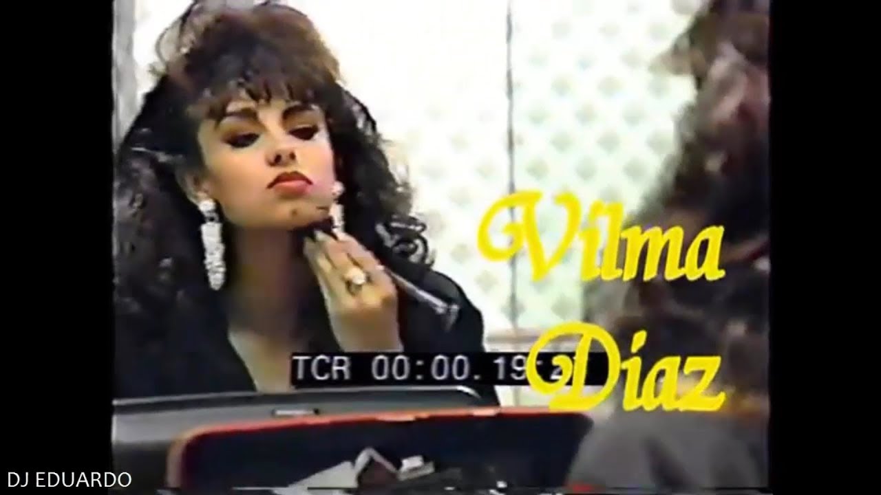 Cumbia Colombiana - La Sonora Dinamita - Escandalo ft. Vilma Diaz (Music Video HD) Audio Original