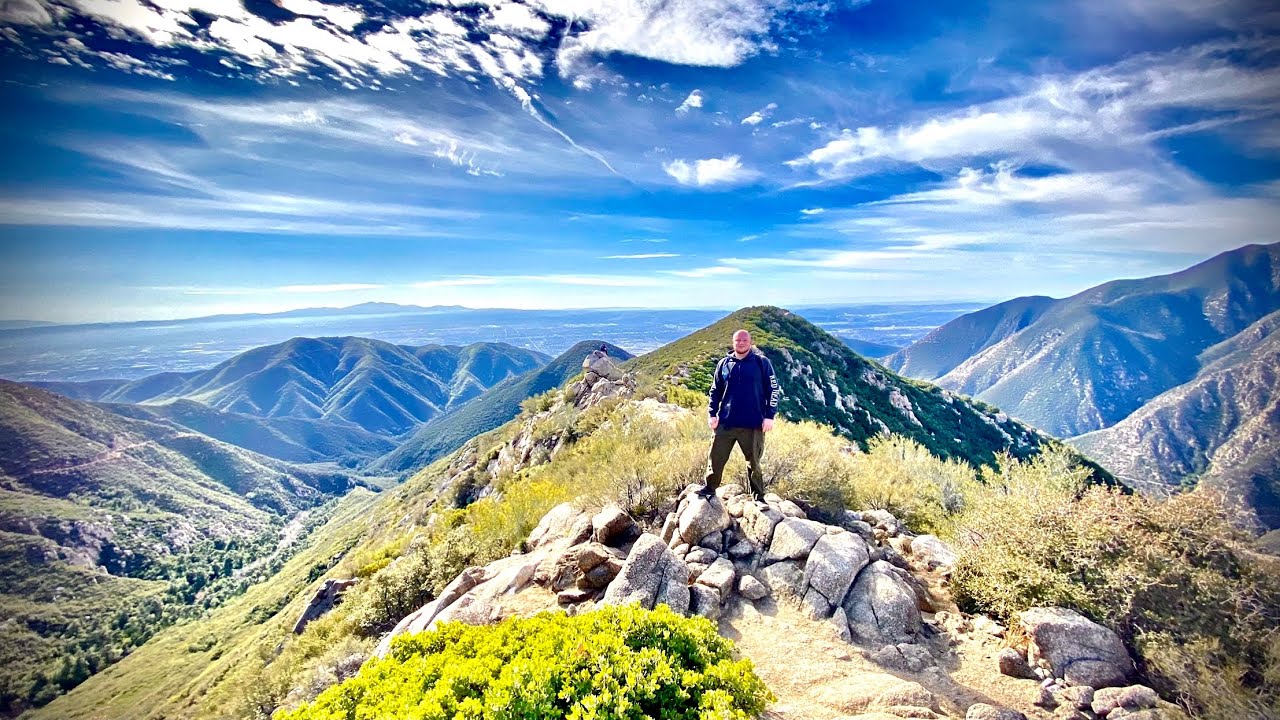Our first hike of 2021! Up to the top of Stoddard peak (Absolutely beautiful)