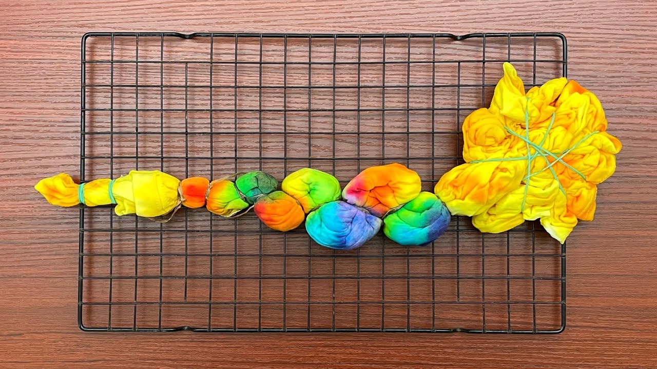 Tie-dye pattern : Collar Mandala