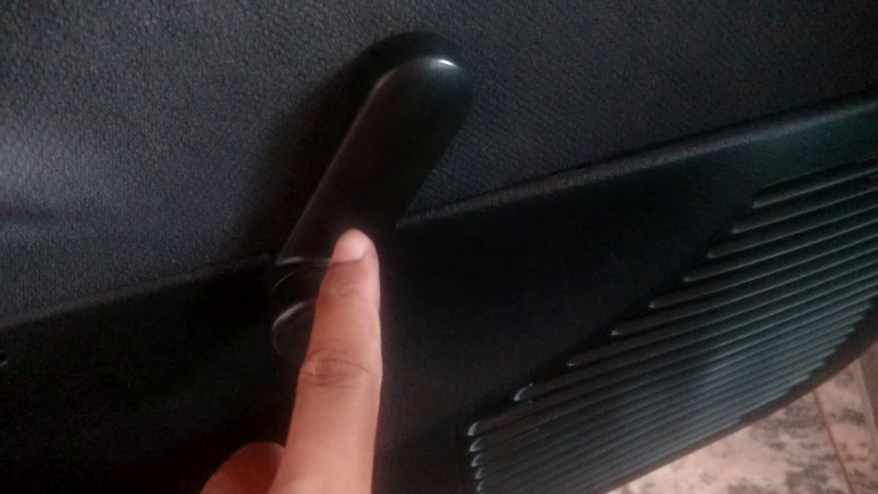 COMO DESMONTAR FORRO DE PORTA DO CORSA CLASSIC ( ARRUMANDO A TRAVA ELÉTRICA )