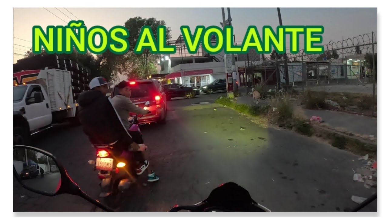 NiñoS MANEJANDO🏍observaciones diarias 