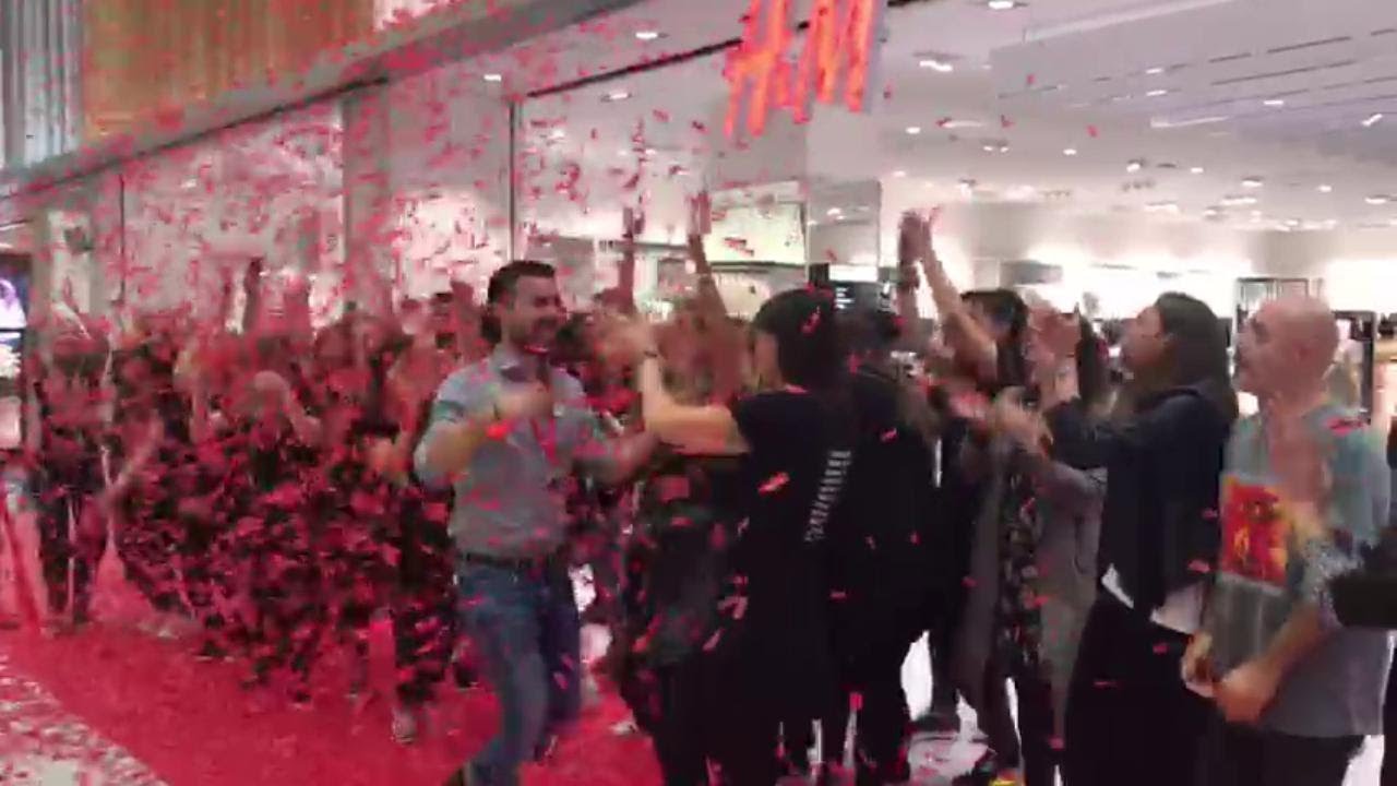 Al Valecenter di Marcon H&M si rifà il look e apre il reparto casa
