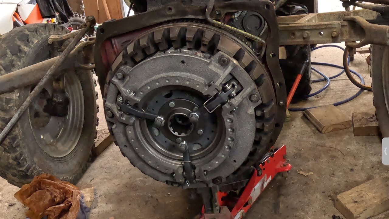 Replacing a Massey Ferguson 35 clutch