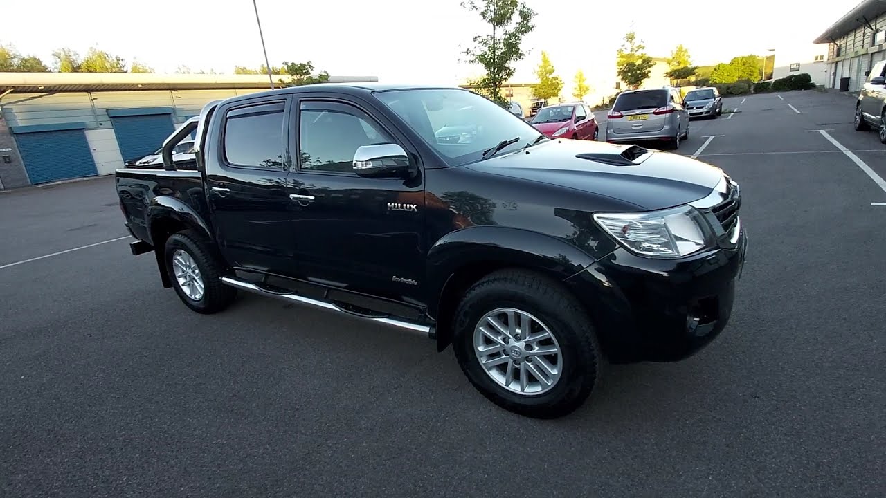 Toyota Hilux Invisible 3.0 D-4D Crewcab Pickup 2013 Reg 47k miles