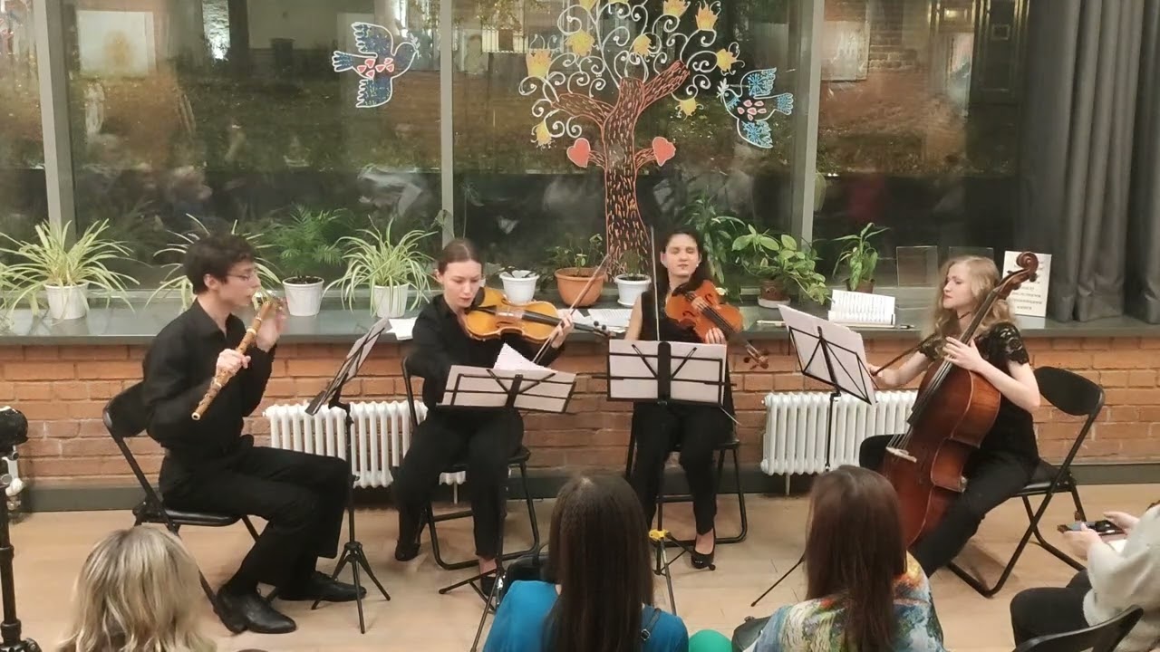 Ф.Девьен - Квартет для флейты и струнных ля минор. F.Devienne - Flute quartet in a minor